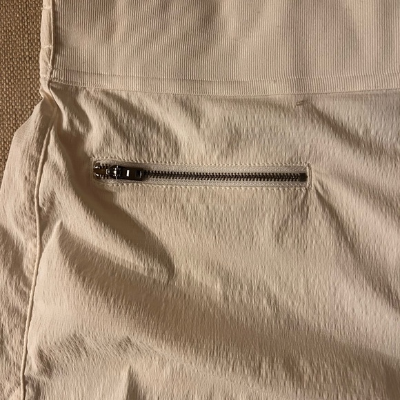 White Athleta shorts - Picture 4 of 4